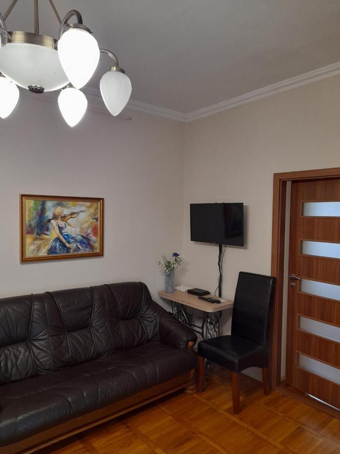 Zoeld Sziget Apartmanlakas Eger Extérieur photo