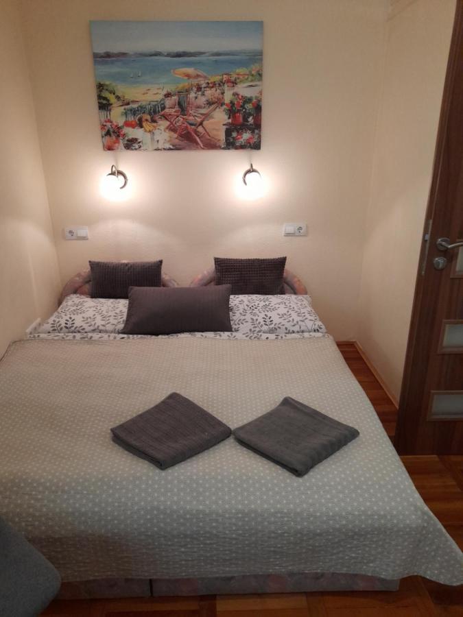 Zoeld Sziget Apartmanlakas Eger Extérieur photo