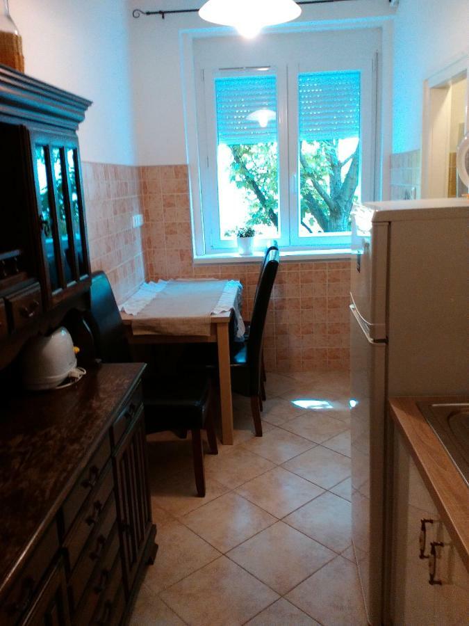 Zoeld Sziget Apartmanlakas Eger Extérieur photo